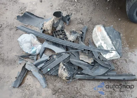 2017 Ram 1500 Express 4X4 6'4 Box from USA, damaged, VIN 1C6RR7FG3HS600545